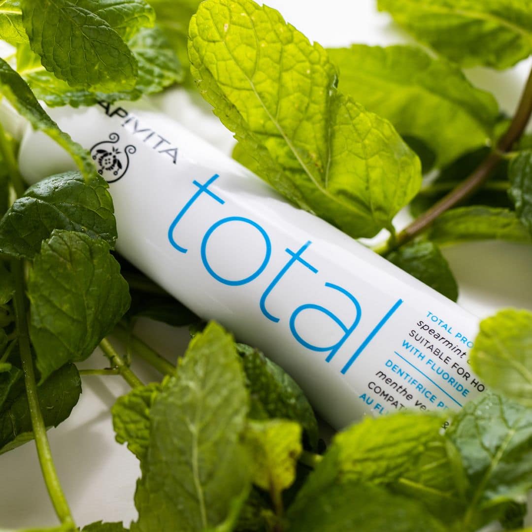 <p style="text-align: center;"><strong>ORAL CARE</strong></p><p>TOTAL Οδοντόκρεμα Ολοκληρωμένης Προστασίας</p> - Image 3